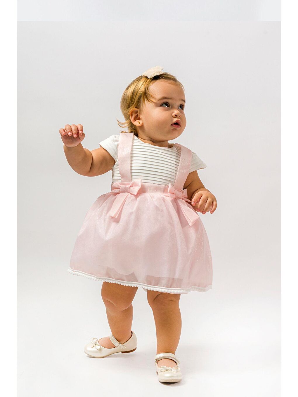 Pembe Kız Çocuk Nervür Detaylı Parlak Etekli Doğum Günü Özel Elbisesi