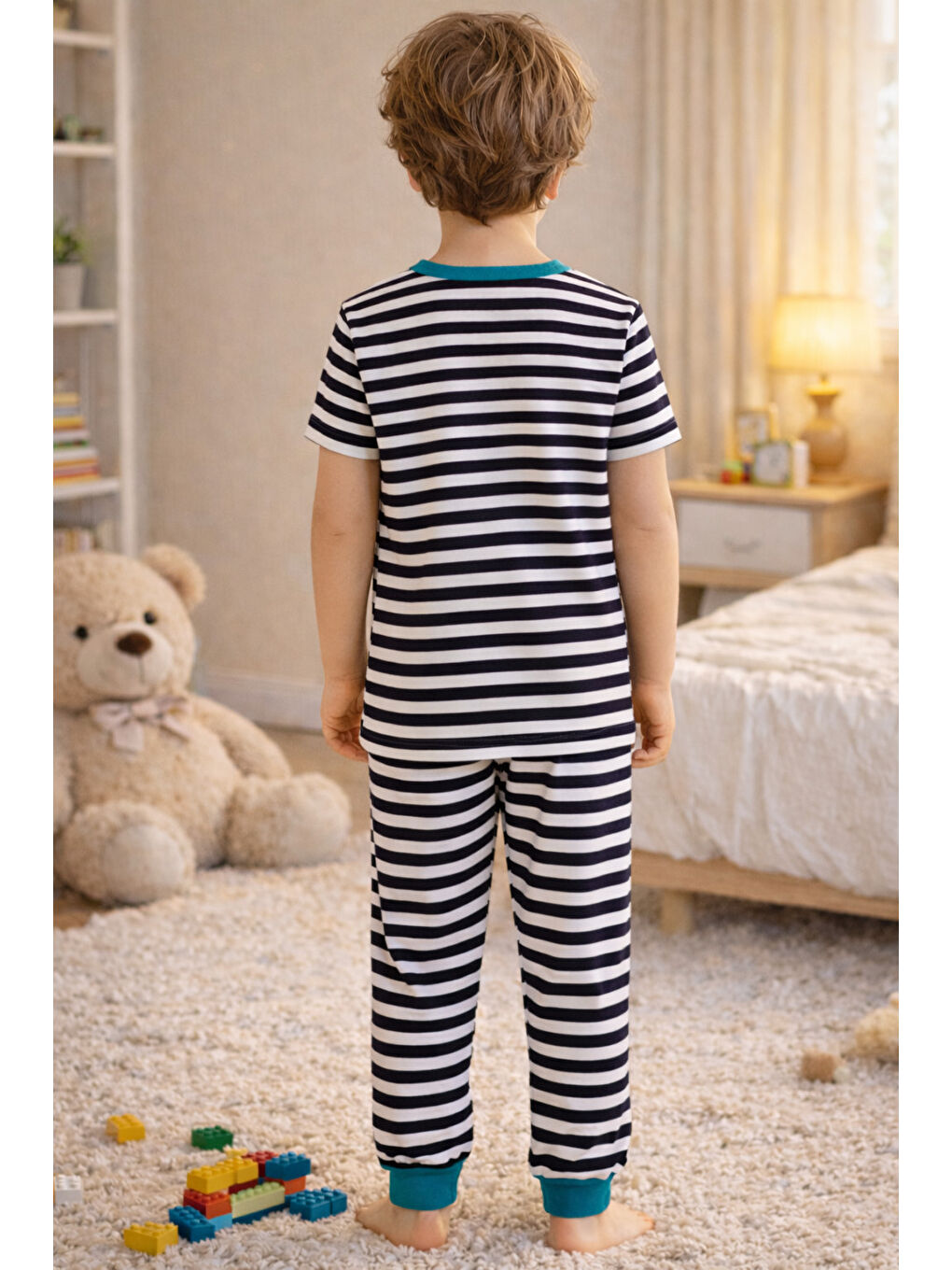 Lacivert Erkek Çocuk Pamuklu Çizgili Baskılı Kısa Kollu Uzun Alt Pijama Takımı-3