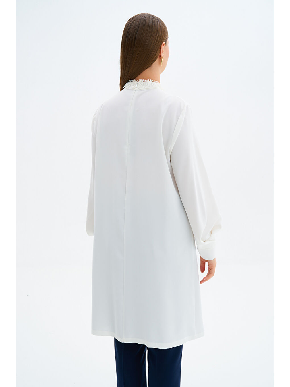 Ekru Yaka Dantel Detaylı Tunik-4