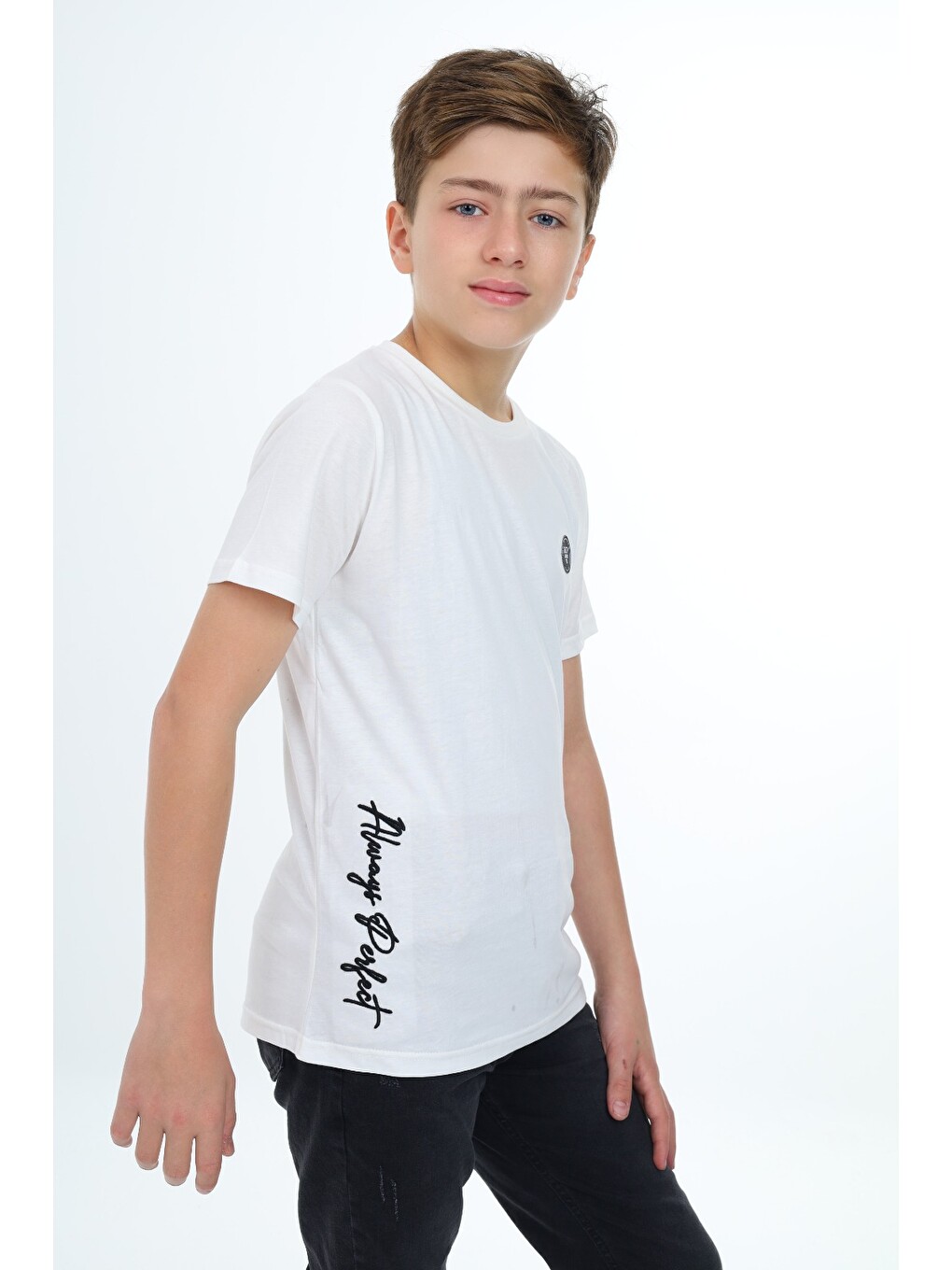 Ekru Erkek Çocuk Nakışlı Tişört-4