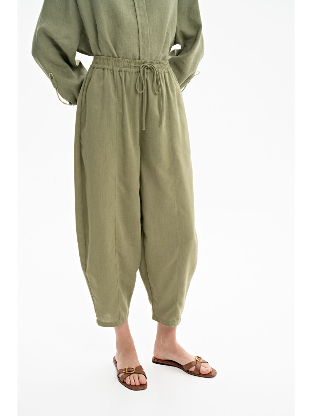 Haki Rahat Kesim Basic Pantolon-3