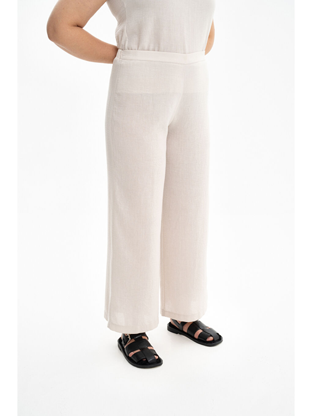 Bej Bol Kesim Basic Pantolon-3