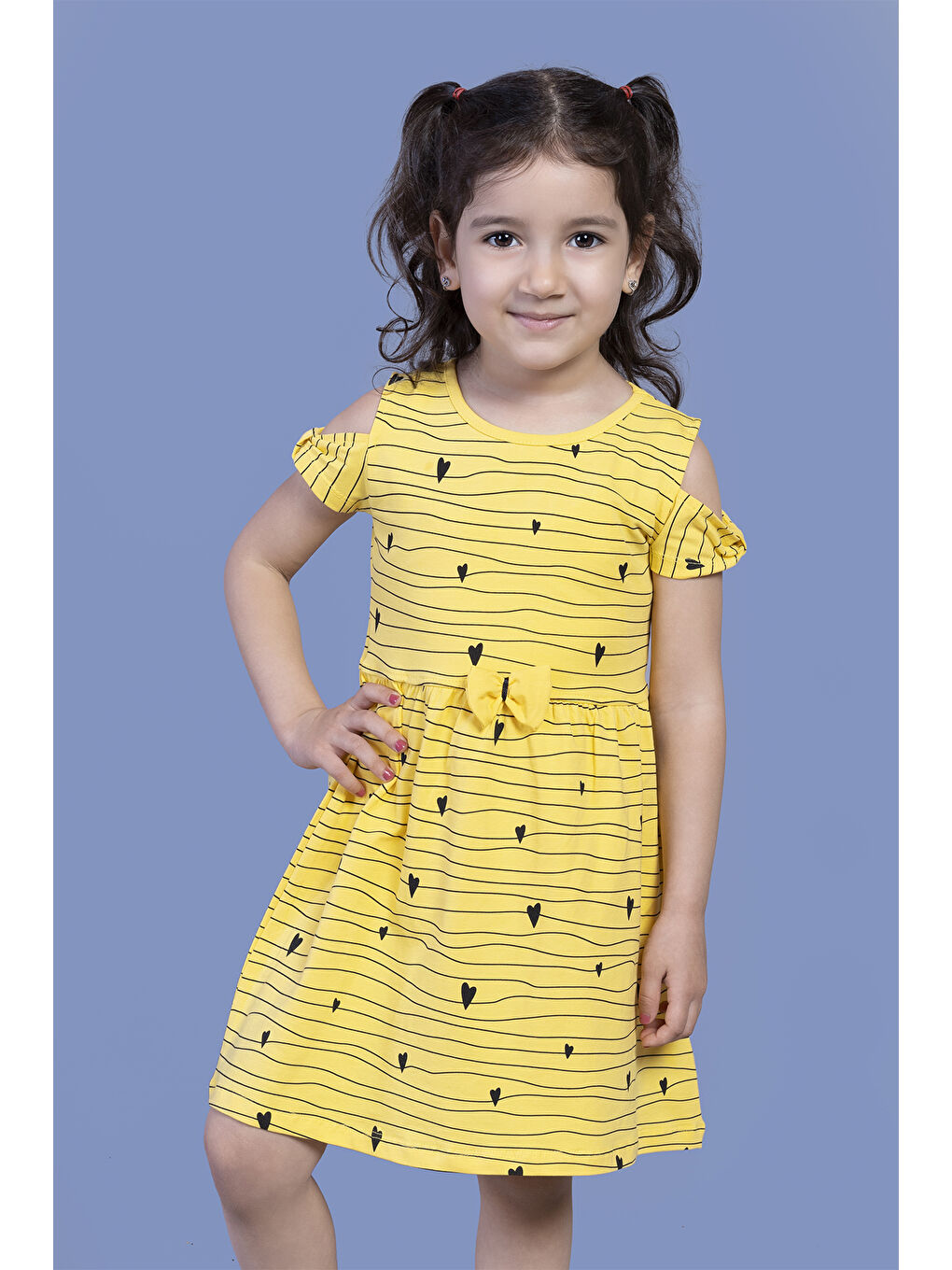 Sarı Kız Çocuk Kalp Desenli Kolları Detaylı Elbise-2