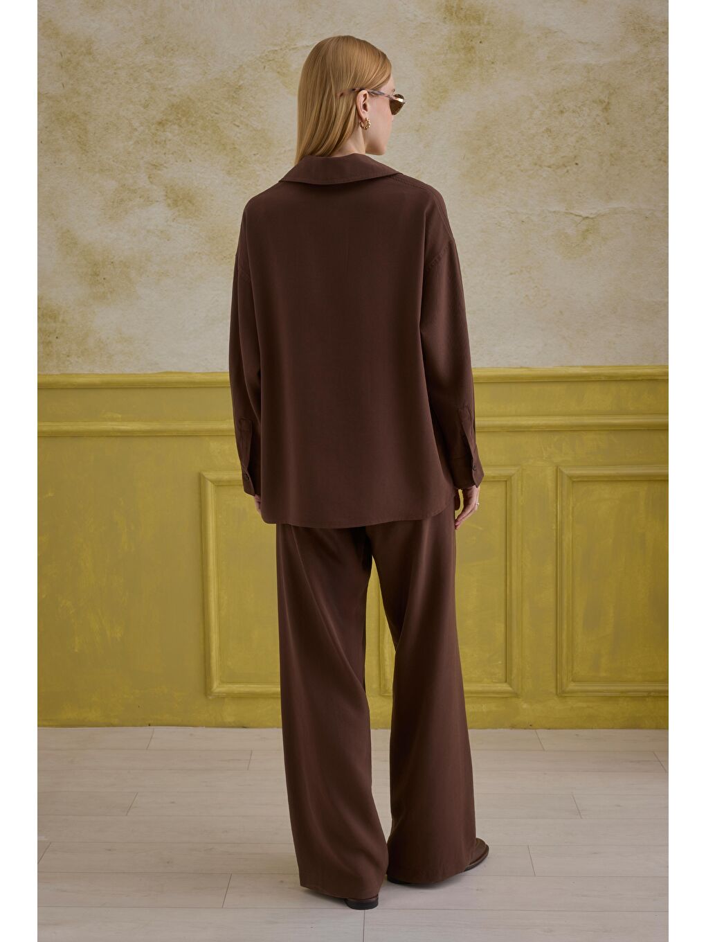 Kahverengi Düz Kesim Pantolon Kahve-3