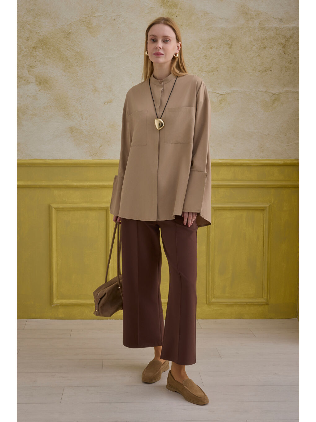 Kahverengi Manşet Detaylı Gömlek Latte-3