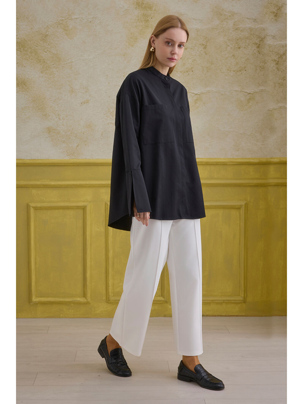 Manşet Detaylı Gömlek Siyah