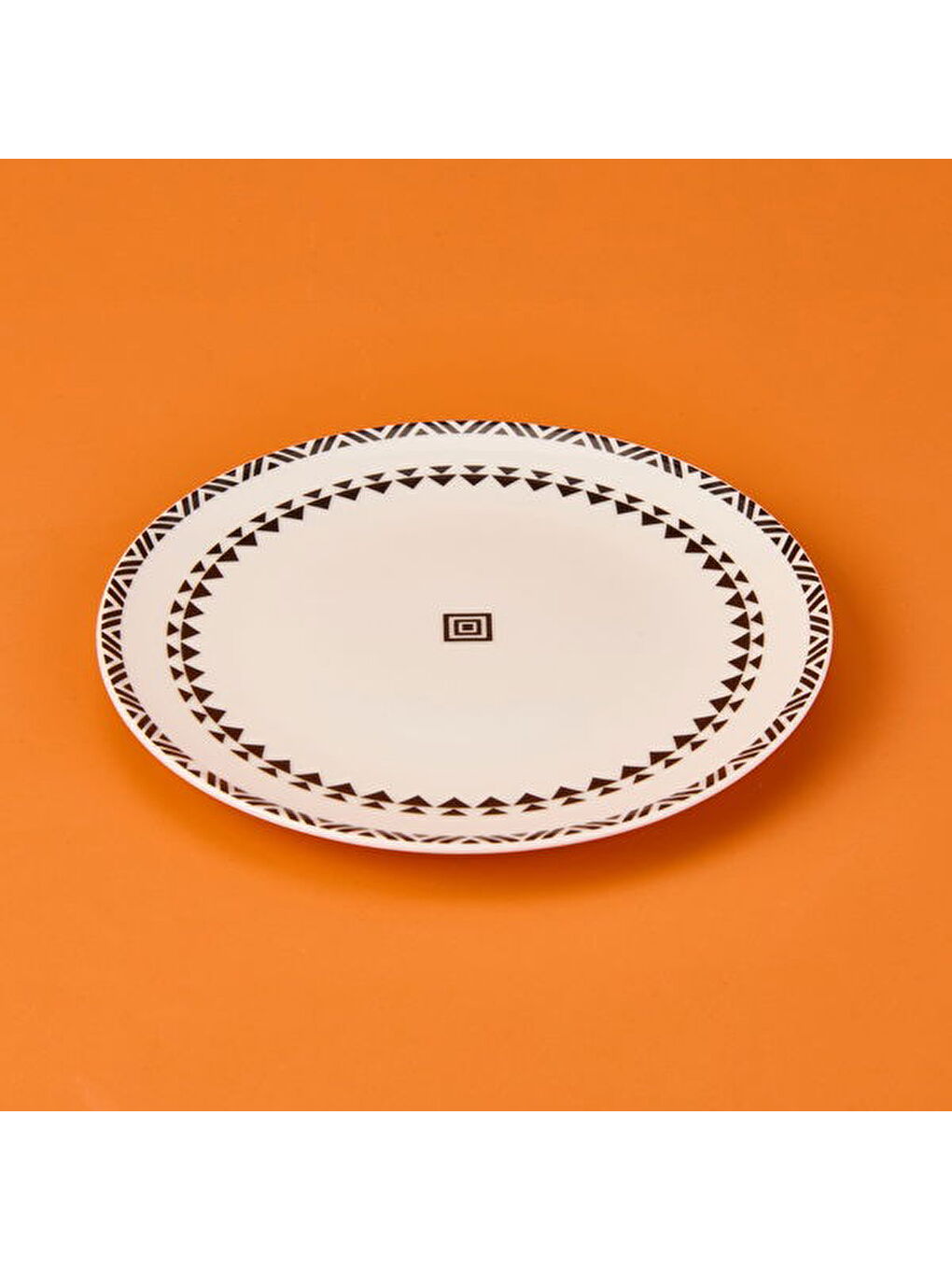 Kitchen Ethnic Pasta Tabağı - Siyah / Beyaz - 19 cm