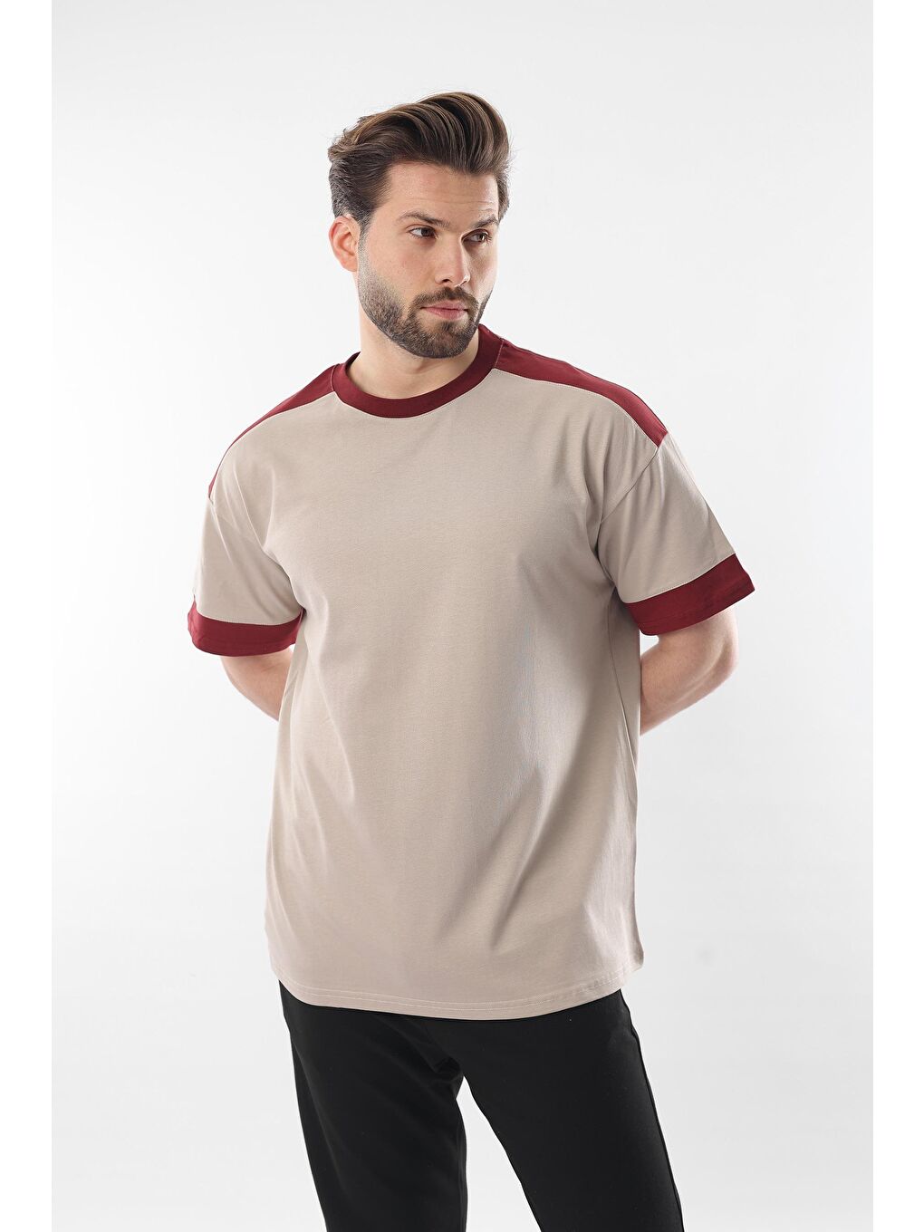 Bej Omzu Şerit Detaylı Erkek Tişört E7125-3
