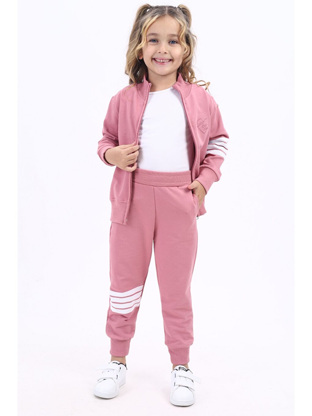 Pembe Kız Çocuk Nakışlı Eşofman Takım