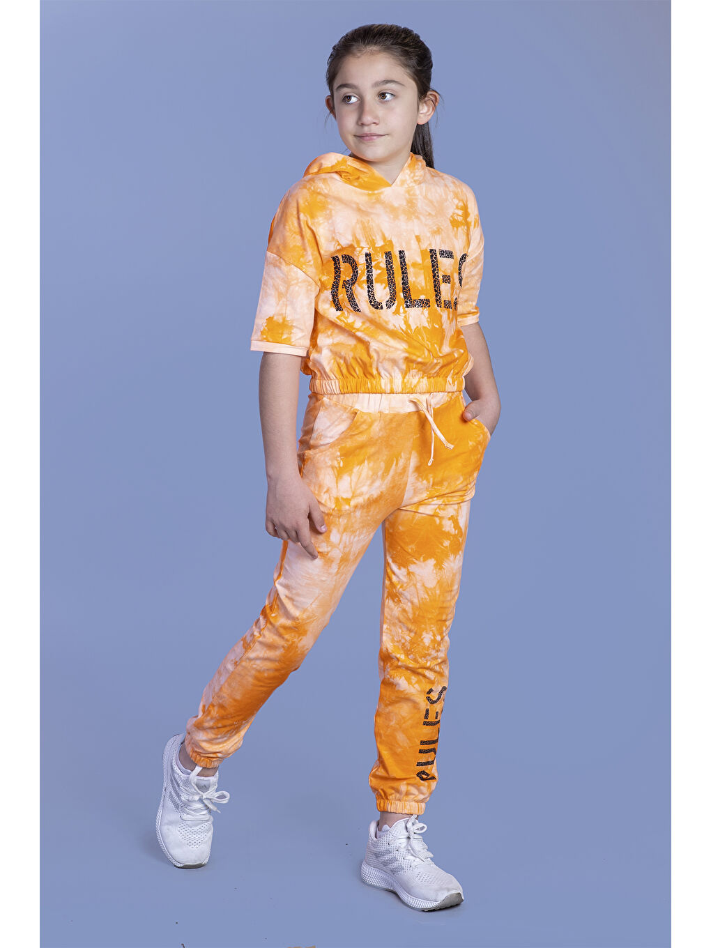 Turuncu Kız Çocuk Rules Baskılı Batik Desenli Crop Eşofman Takımı