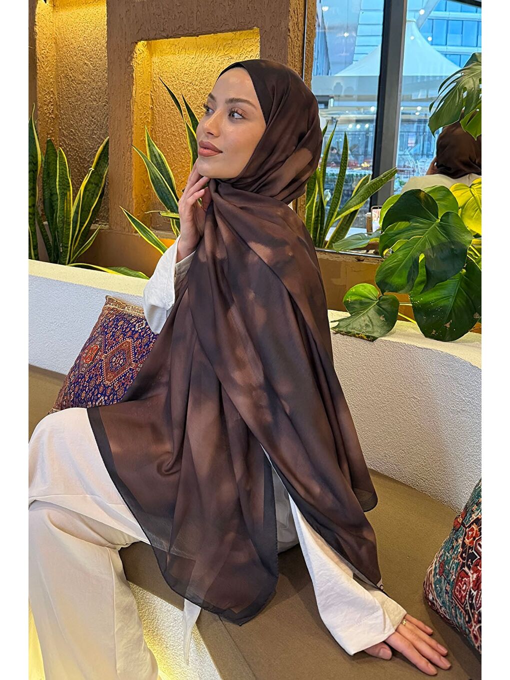 Batik Desen Soft Şal Kahverengi-2