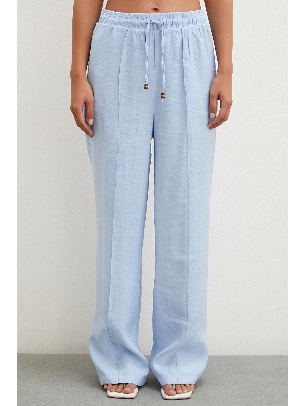 Belden Bağlamalı Pantolon Açık Mavi-2