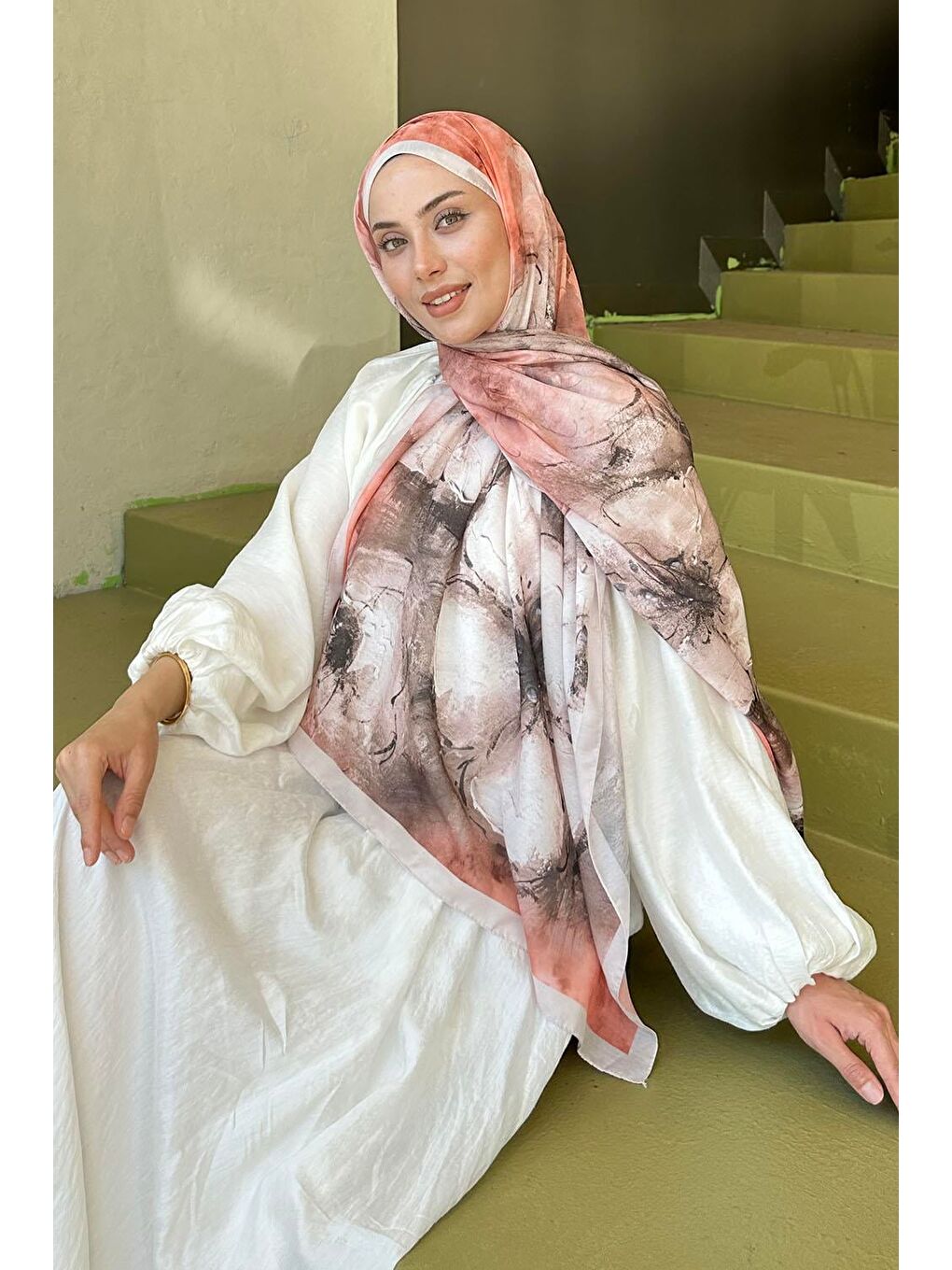 Bohem Çiçek Desen Soft Şal Bej-1