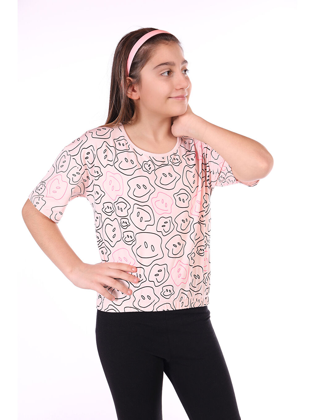 Pembe Kız Çocuk Komple Gülen Yüz Baskılı Tişört