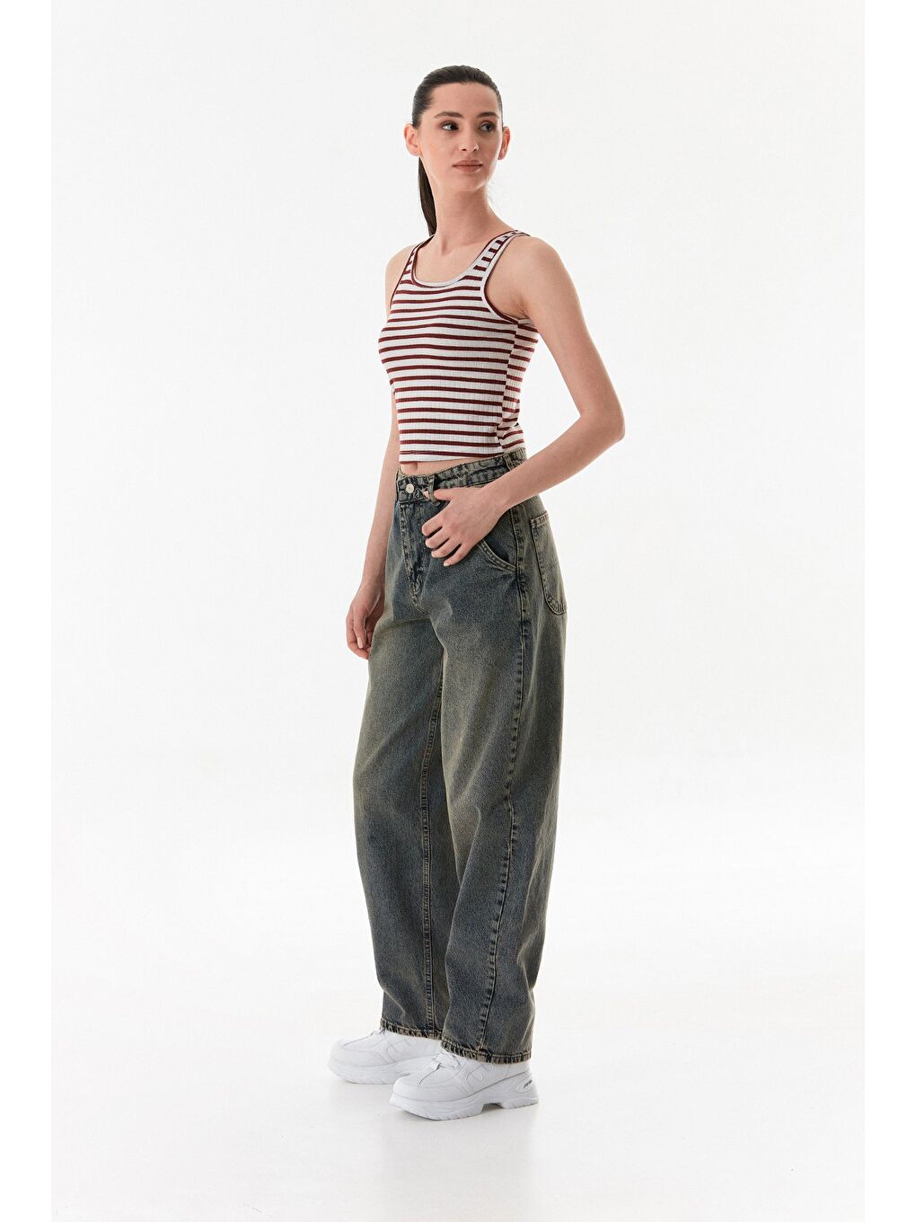 Mavi Eskitme Görünümlü Yüksek Bel Skater Jean-2