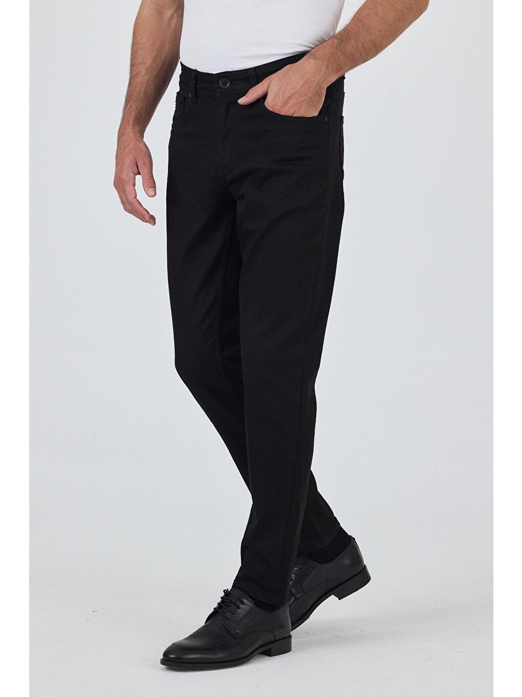 Siyah Gabardin 5 Cep Düz Paça Casual Slim Fit Pamuklu Denim Pantolon-2