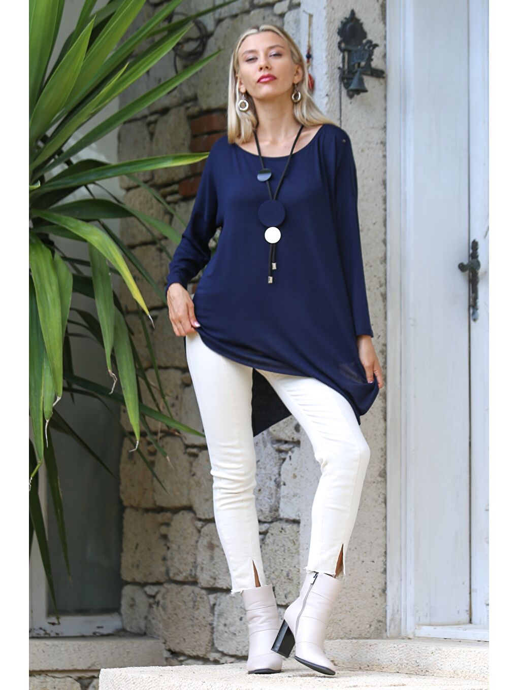 Lacivert Kayık Yaka Uzun Kol Örme Asimetrik Casual Bluz-5