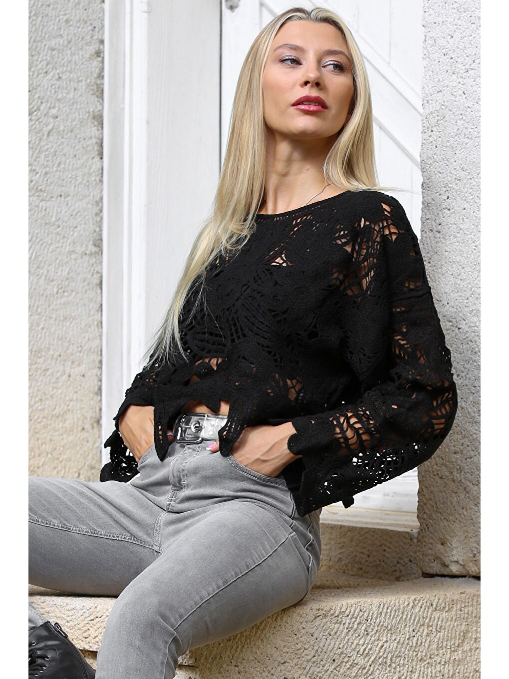 Siyah Kayık Yaka Uzun Kol Triko Casual Bluz