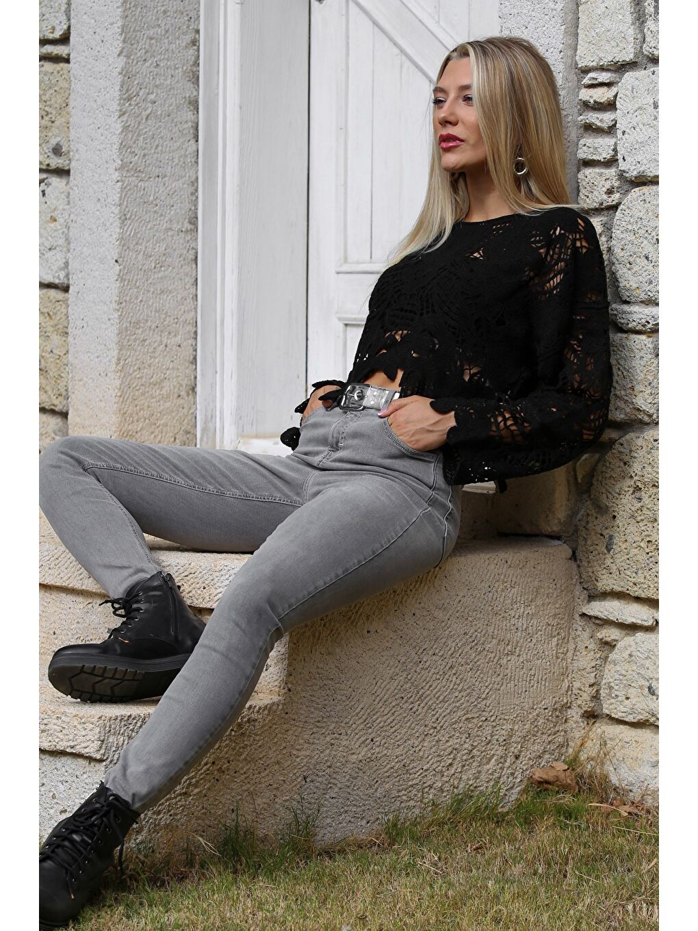 Siyah Kayık Yaka Uzun Kol Triko Casual Bluz-2