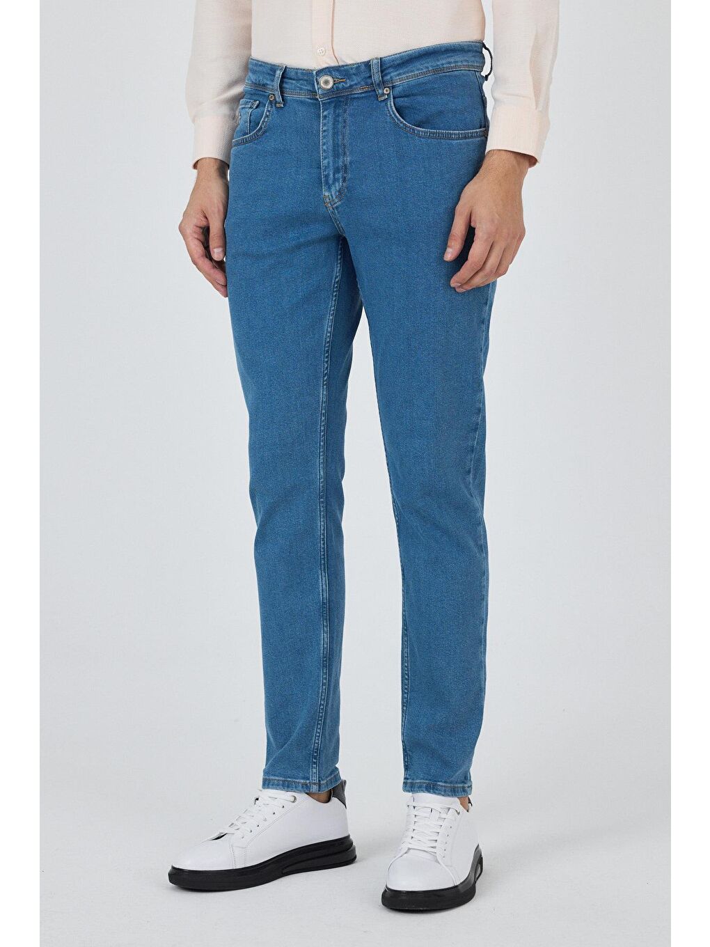 Koyu Mavi Gabardin 5 Cep Düz Paça Casual Slim Fit Pamuklu Denim Pantolon 1023250155-1