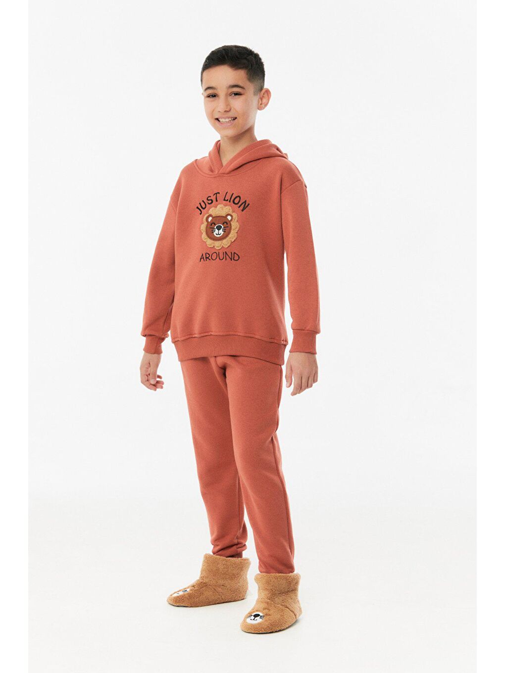 Kahverengi Nakışlı Panduflu Erkek Çocuk Eşofman Takımı