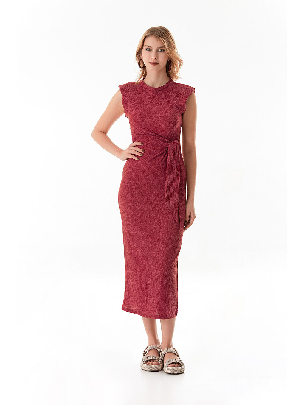 Bordo Bürümcük Kumaş Önü Bağlamalı Vatkalı Elbise