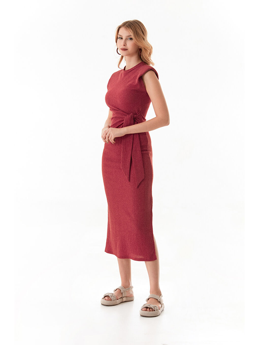 Bordo Bürümcük Kumaş Önü Bağlamalı Vatkalı Elbise-1