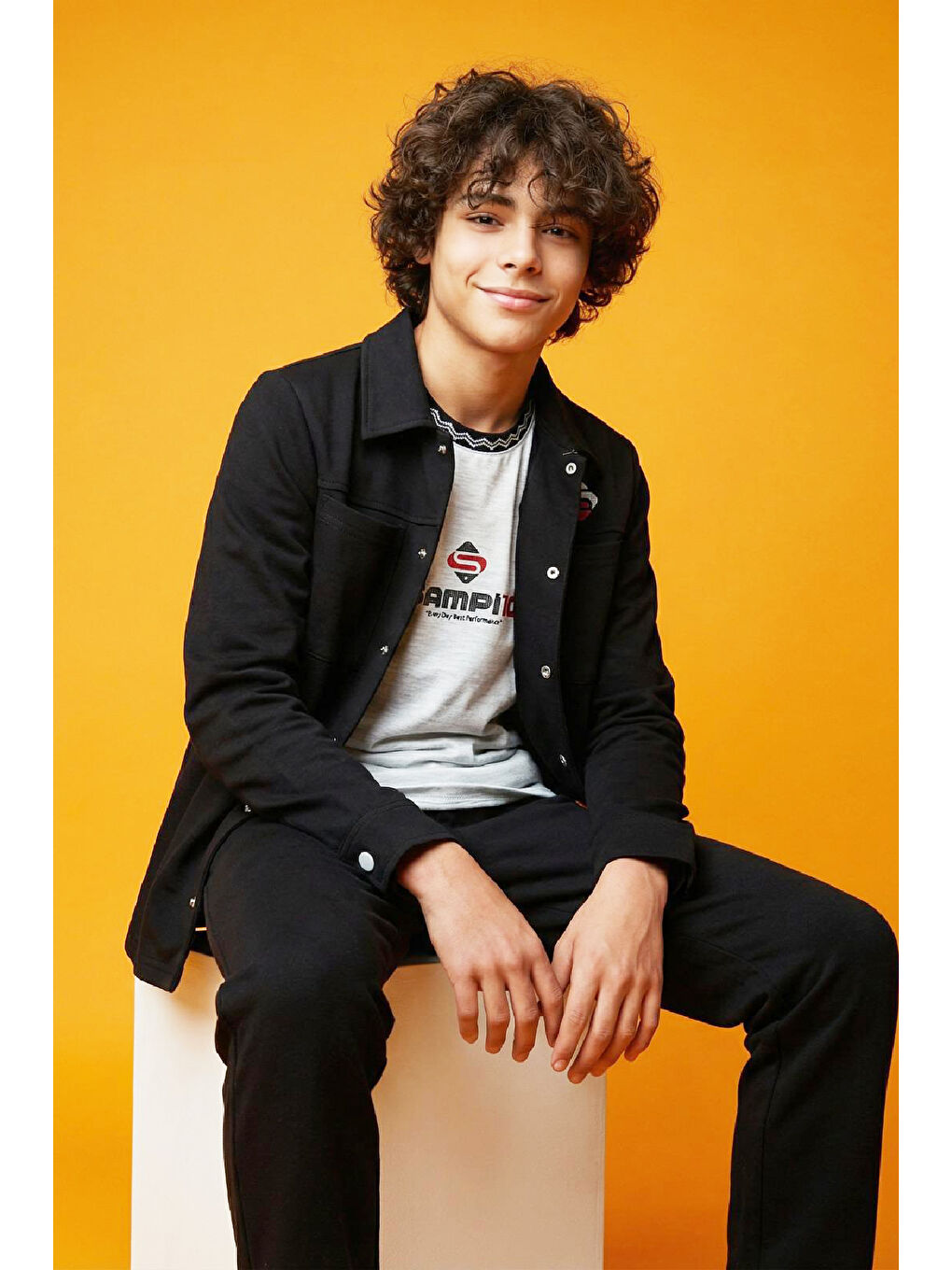 Siyah Erkek Çocuk Ceketli 3'lü Takım (Ceket+T-Shirt+Alt) 6-16 Yaş 12555S10