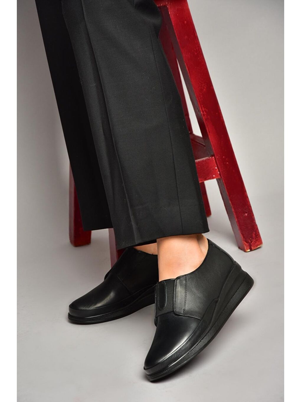 U5553011 Siyah Kadın Ayakkabı-3