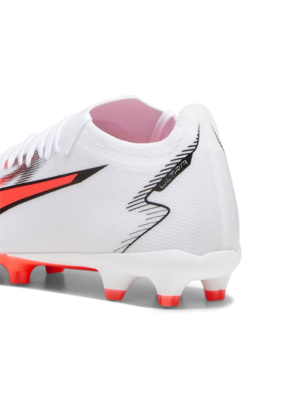 Beyaz ULTRA MATCH FG/AG Erkek Krampon-1