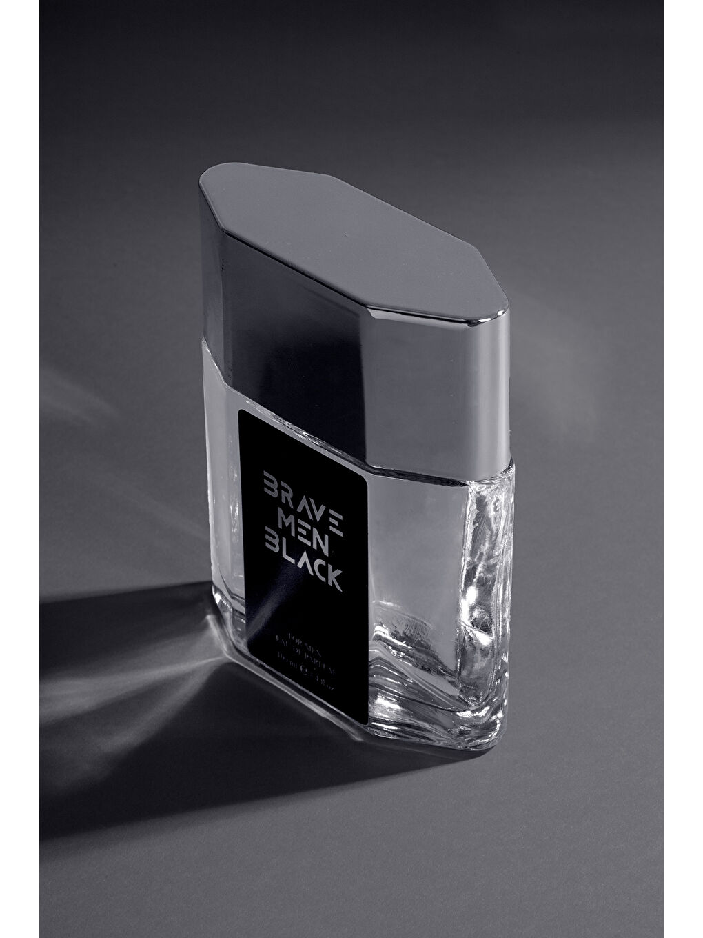 Ecrou Beyaz Brave Men Black EDP 100 ml