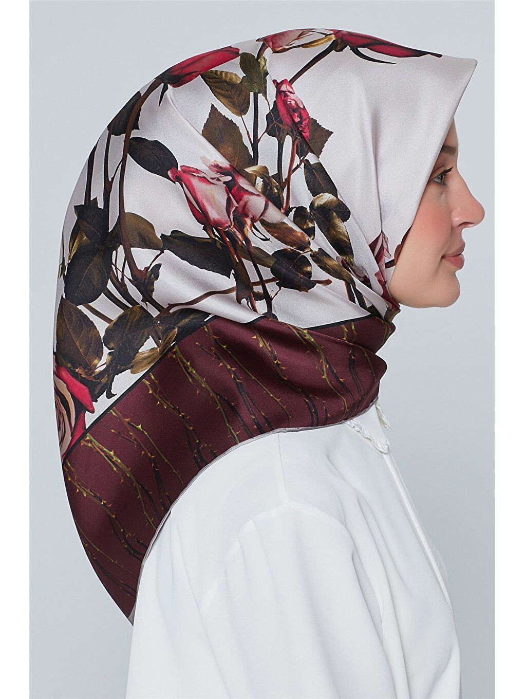 Karışık Nostalji Twill İpek Eşarp 18Ya7240 82-2