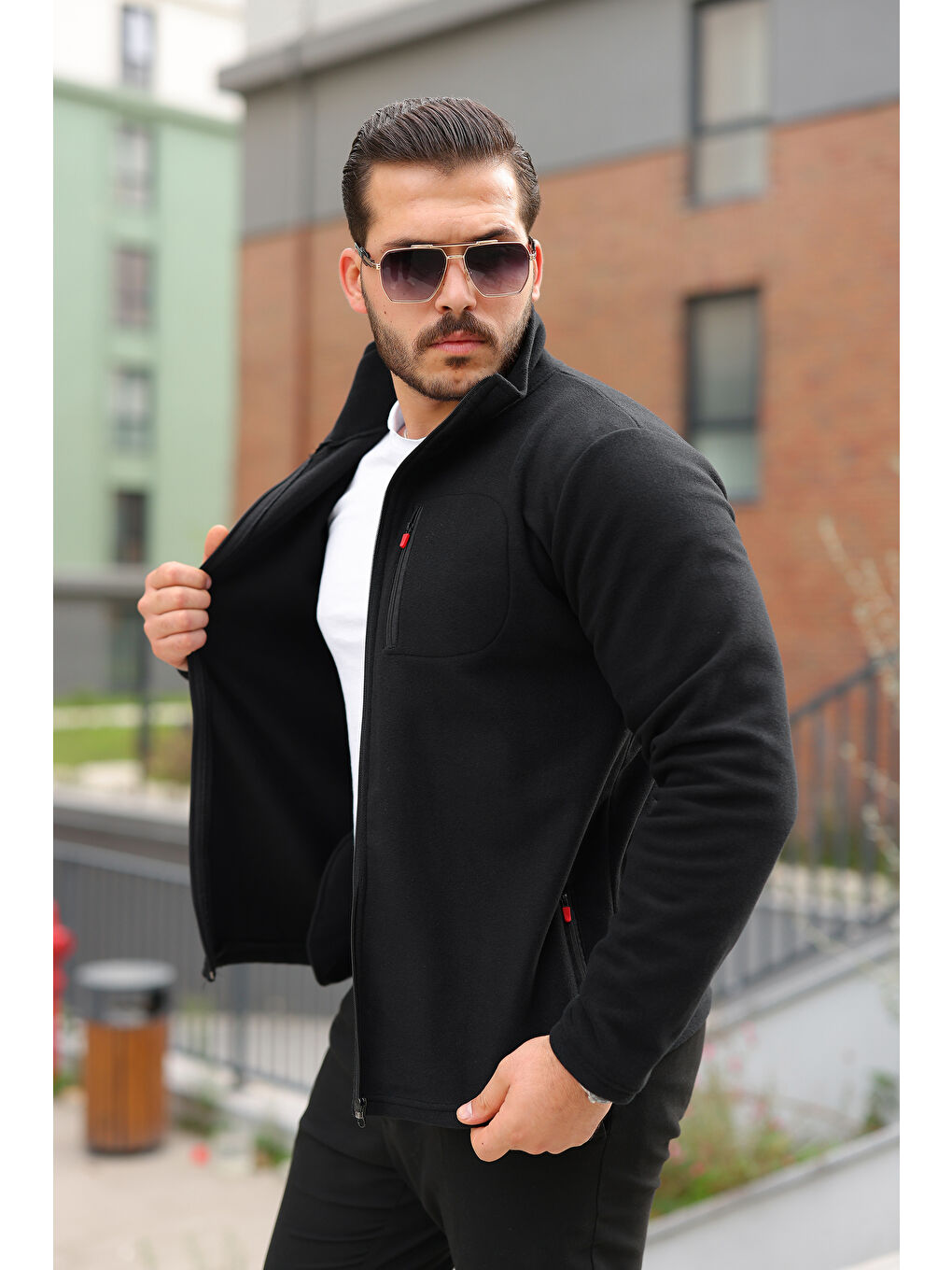Erkek Kışlık Trend Fermuarlı Cepli Siyah Polar Hırka