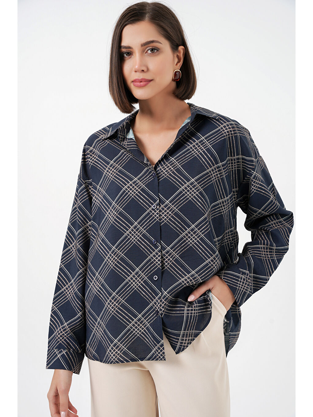 Kadın Oversize Desenli Gömlek 20372 - Lacivert