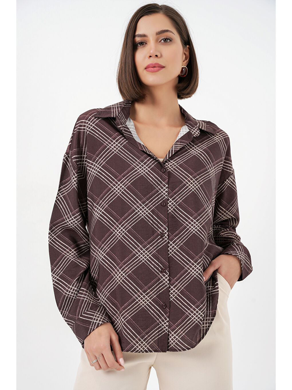 Kadın Oversize Desenli Gömlek 20372 - Kahverengi-2