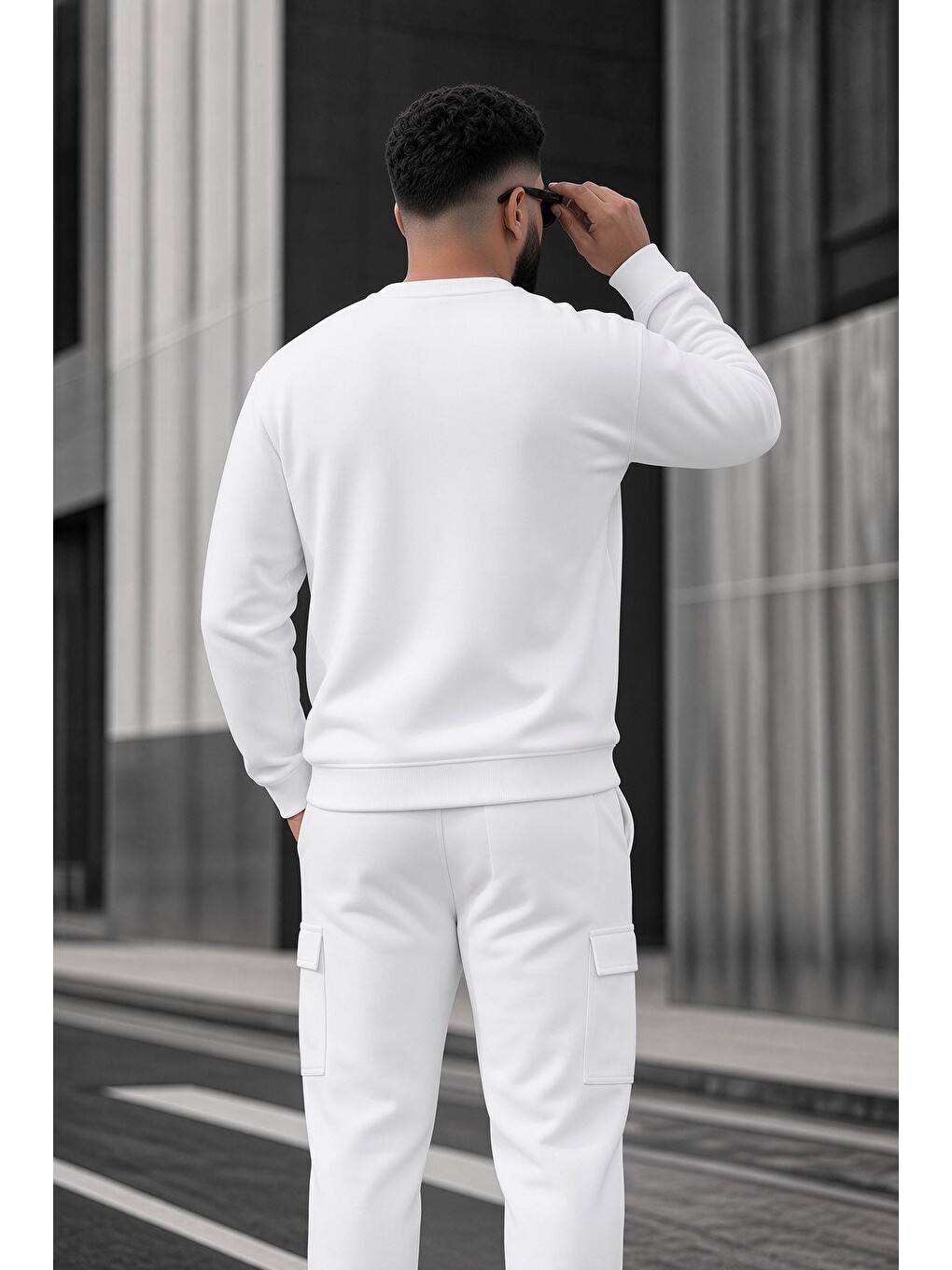 Beyaz John Erkek İki İpli Şardonlu Düz Renk Günlük Battal Büyük Beden Bisiklet Yaka Sweatshirt-3