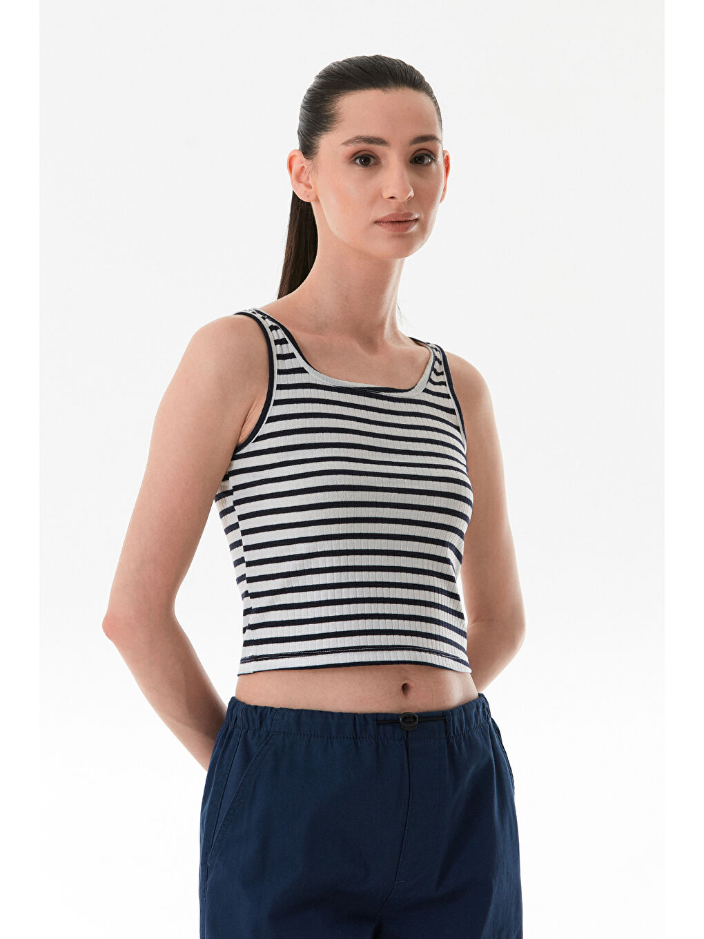 Lacivert Çizgili U Yaka Body-4