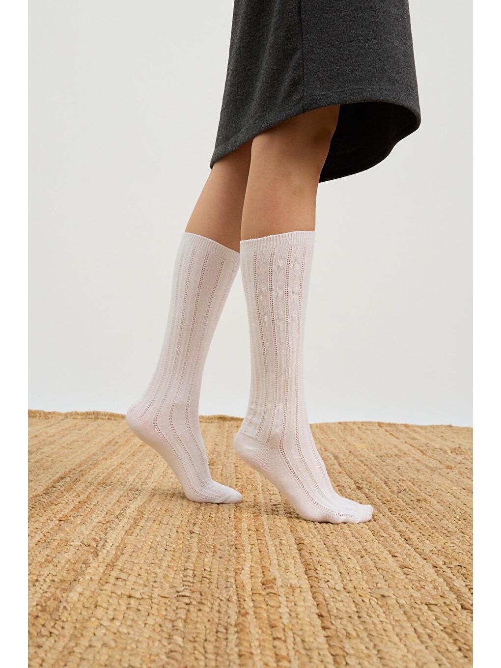 Kadın Dizaltı Çorap Beyaz