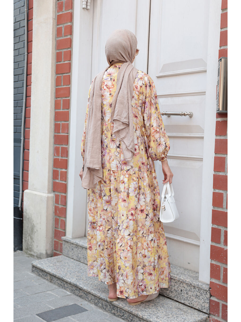 Kadın Nergis Desen Elbise Sarı-4