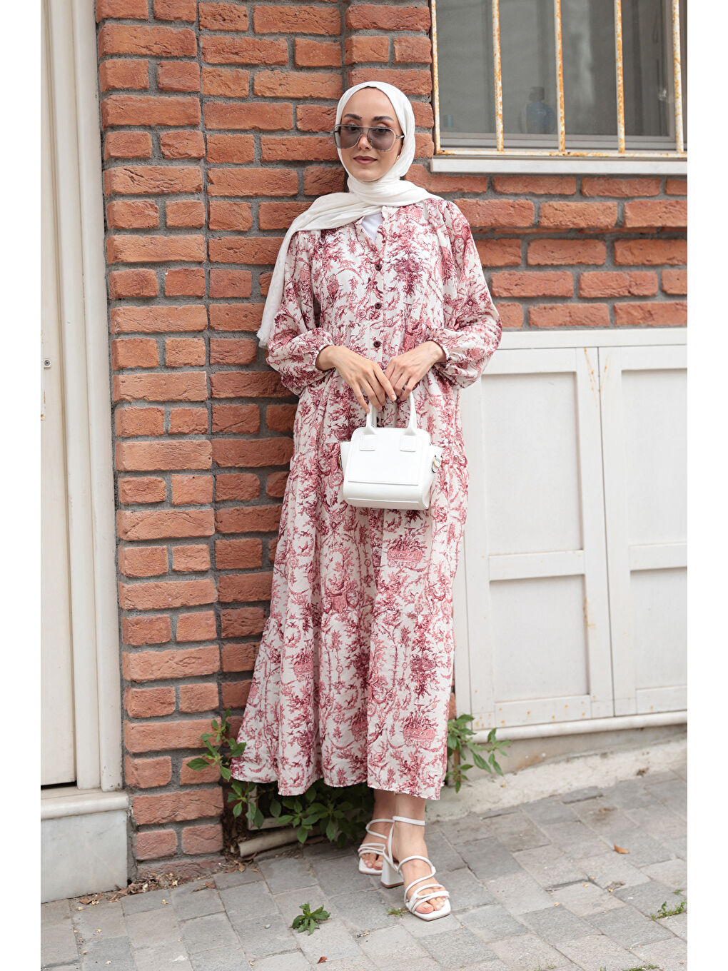 Pembe Kadın Pastoral Desen Elbise Pudra-1