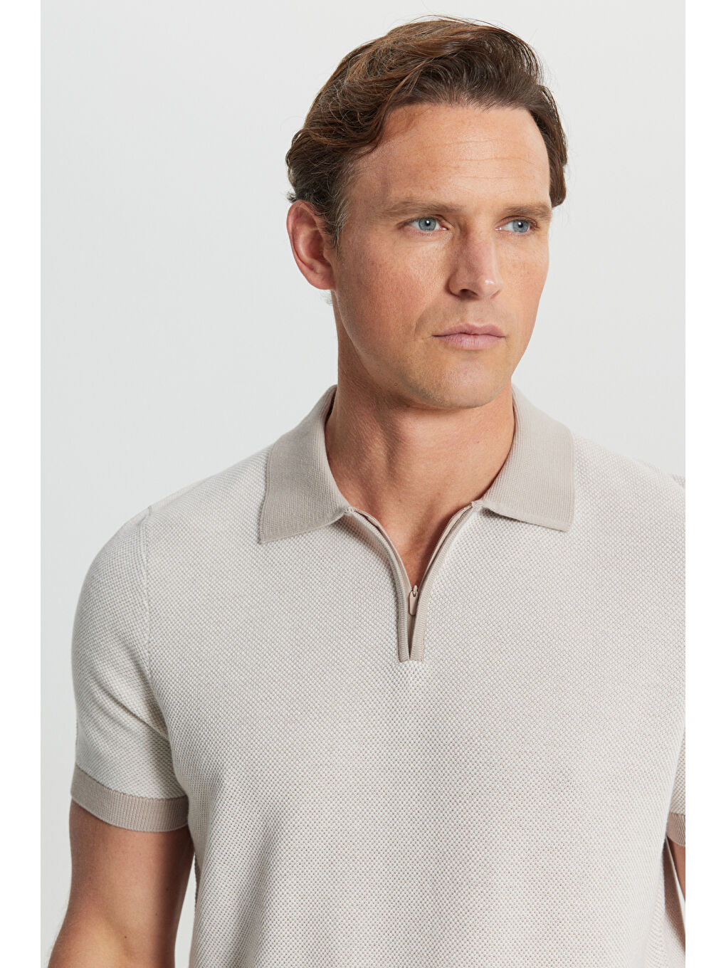 Erkek Bej %100 Pamuk Standart Fit Normal Kesim Polo Yaka Jakarlı Triko Tişört-3