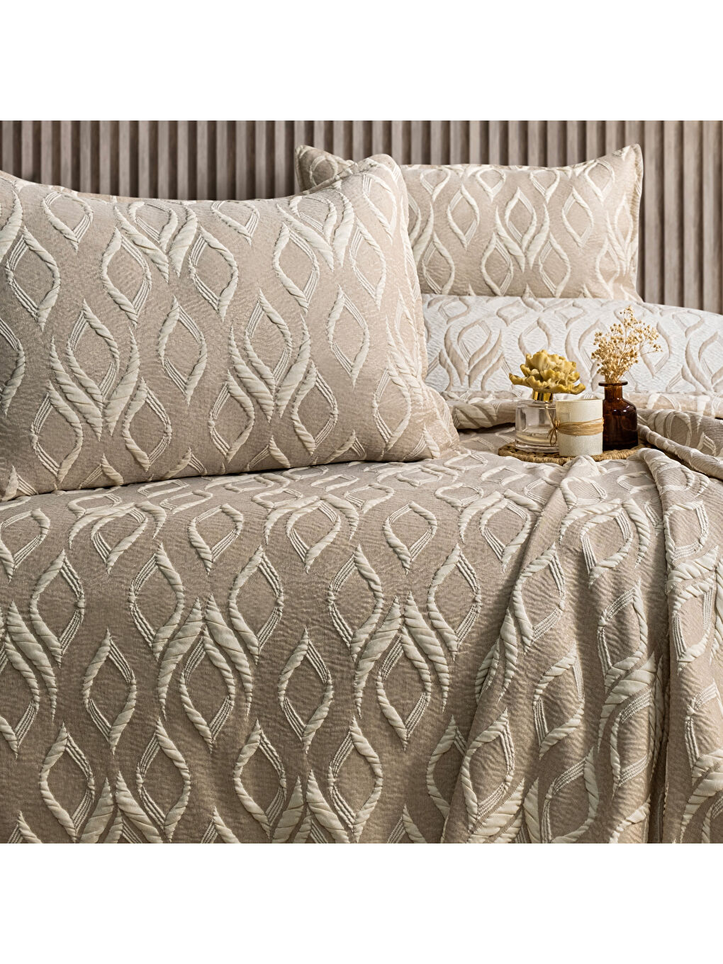 Bej Home Duo Yatak Örtüsü-3