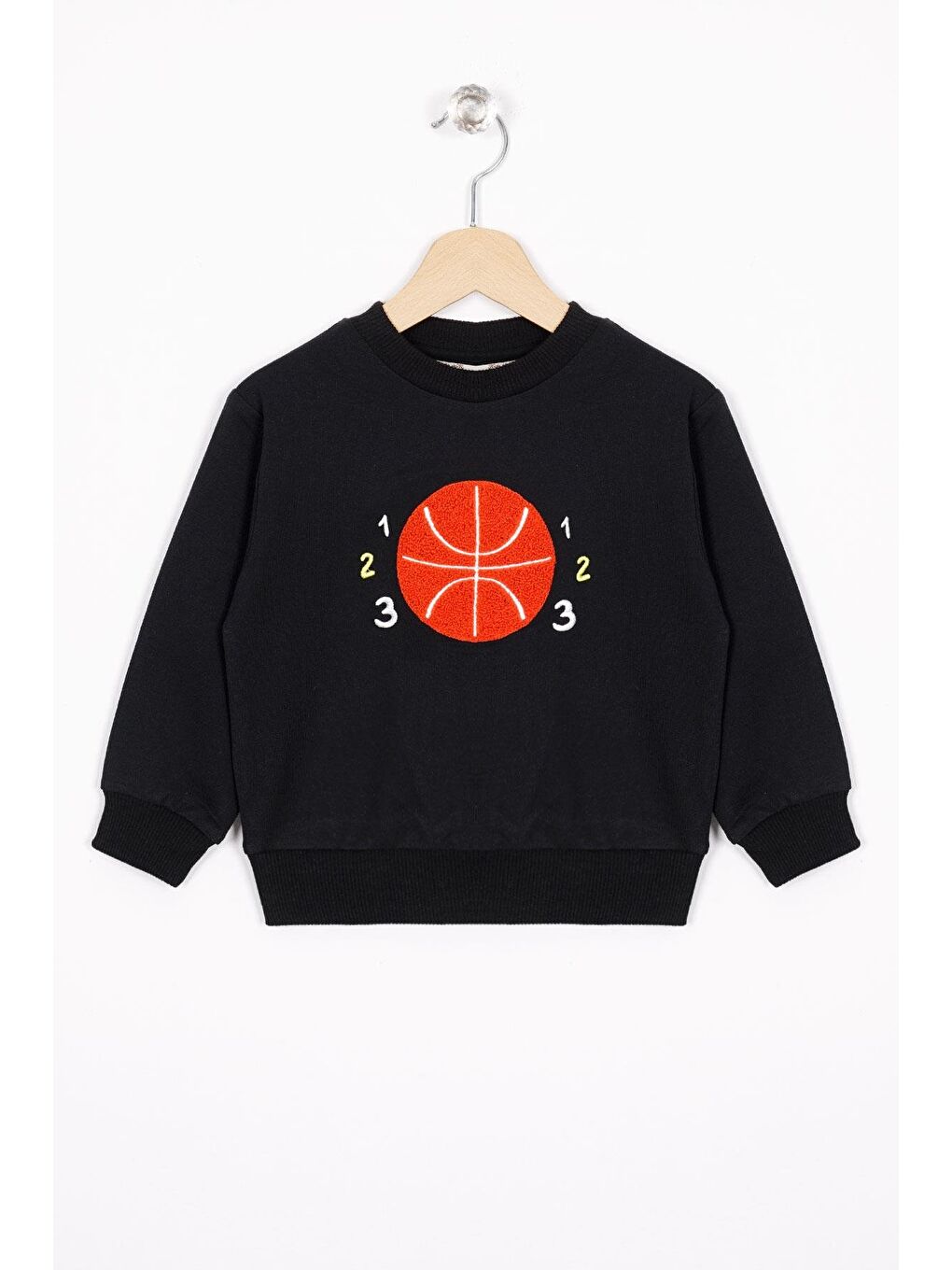 Basket Topu Nakışlı Siyah Renk Erkek Çocuk Sweatshirt