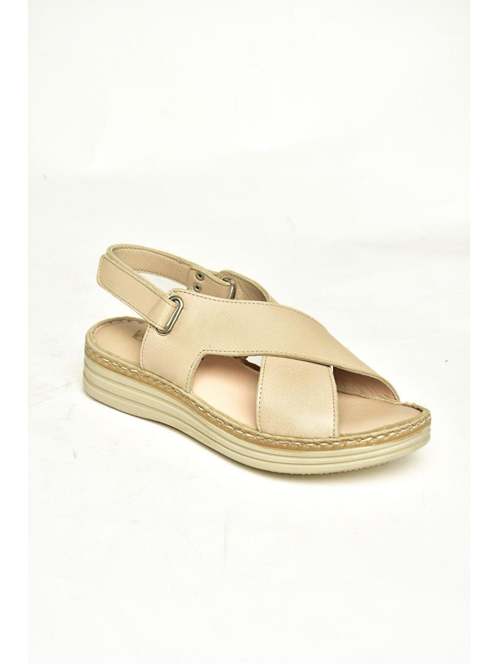 U5552405 Bej Kadın Sandalet