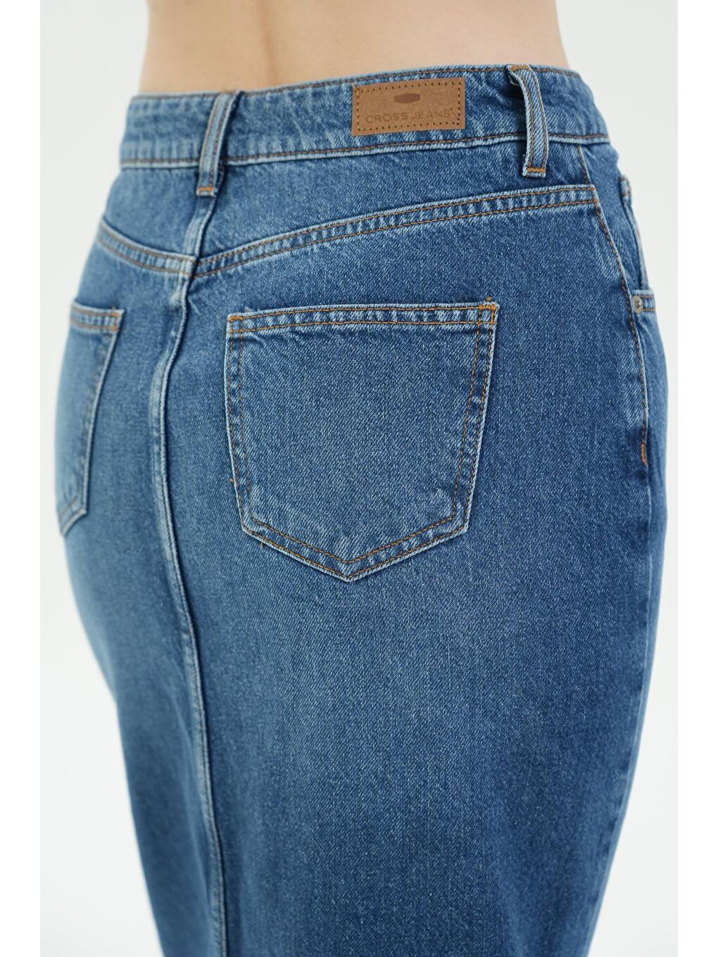 CROSS JEANS Orta Mavi Yüksek Bel Önü Yırtmaçlı Jean Etek C 4532-045 - 4