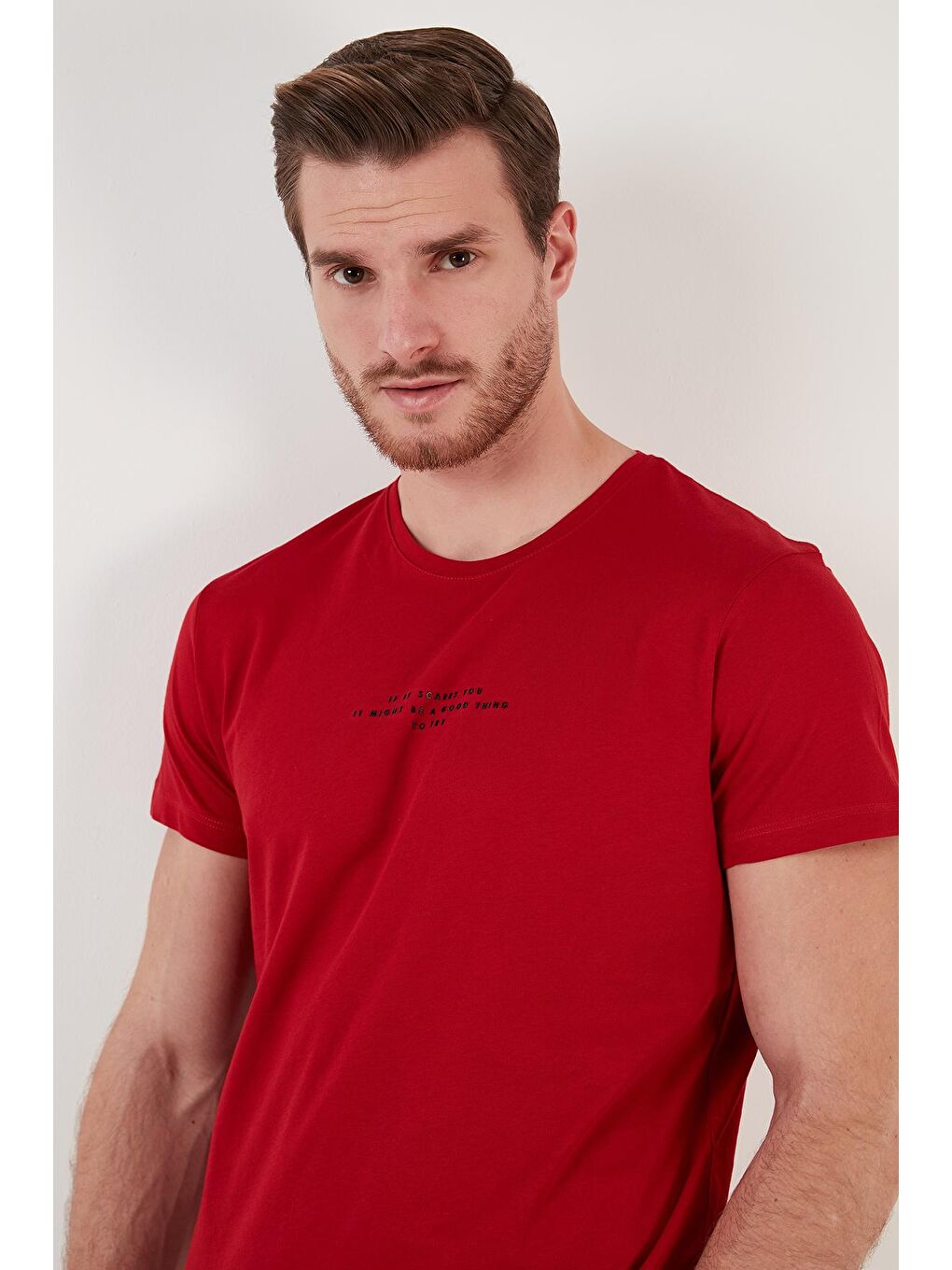 Kırmızı Bisiklet Yaka % 100 Pamuk Slim Fit Erkek Tişört 541IFIT-3