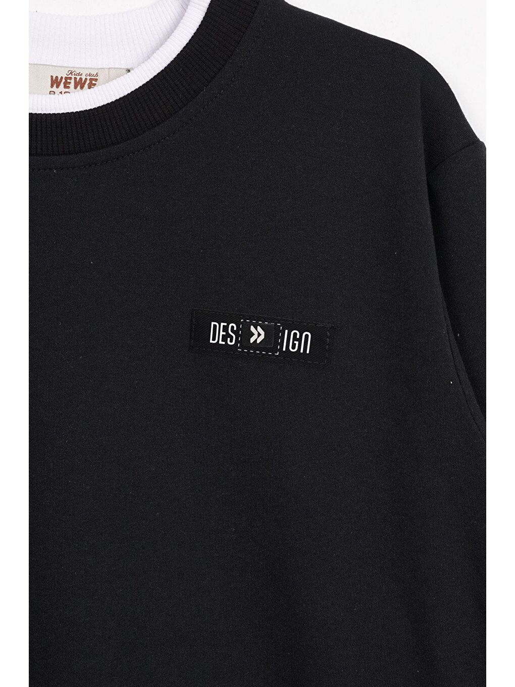 Yakası ve Kolları Garnili Siyah Renk Erkek Çocuk Sweatshirt-1