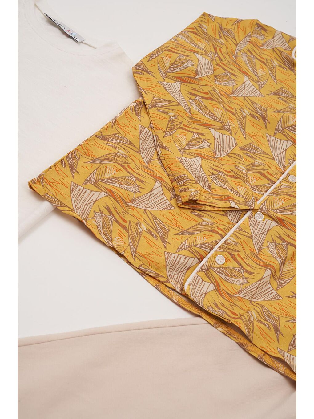 Bej Erkek Çocuk Pijama Takımı 3'lü-3