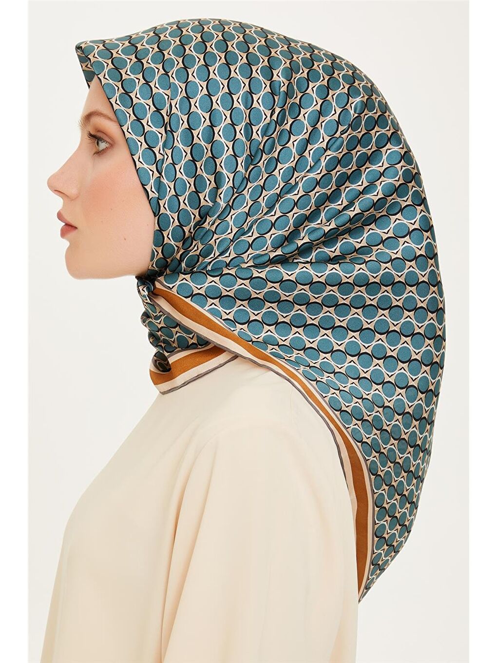 Karışık Geometrik Desenli Twill Saf İpek Eşarp 9226D 35-2