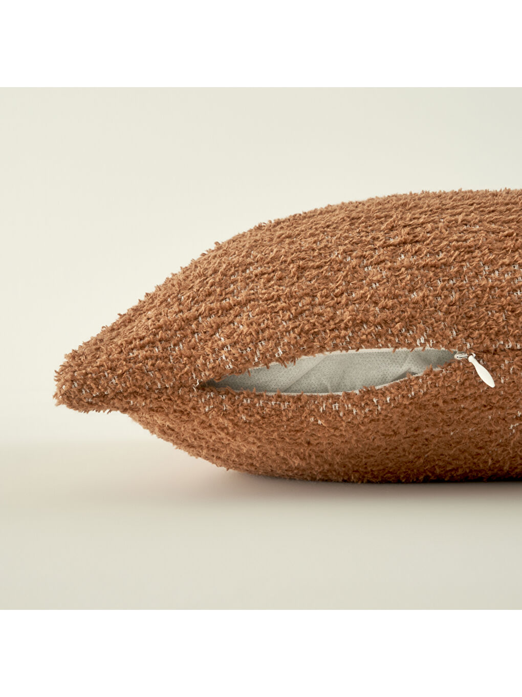 Kahverengi Pietra Basic Dolgulu Kırlent Kiremit (43x43 cm)-2